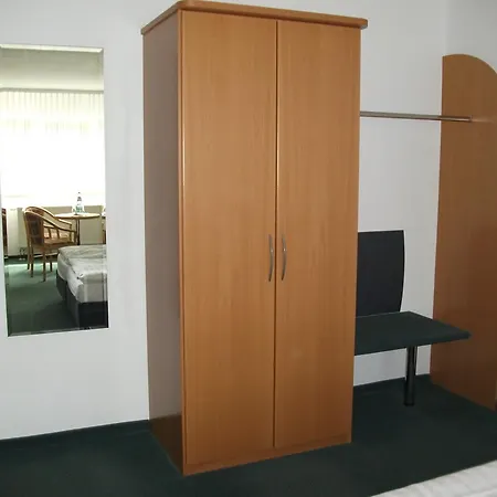 Hotel Am Wald -garni- 3*