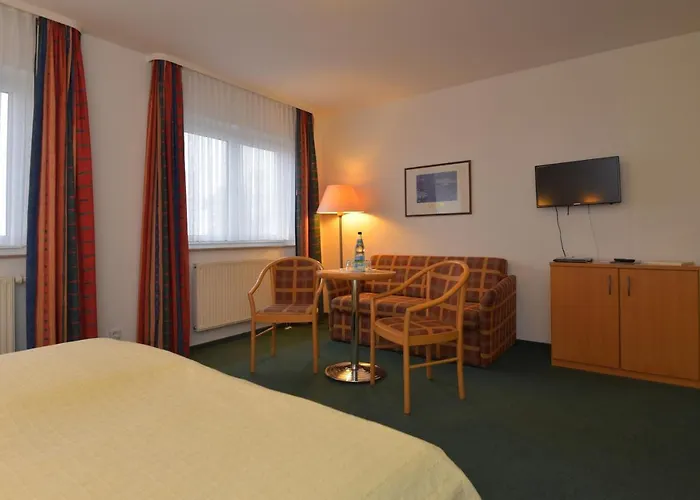 Hotel Am Wald -garni- 3*