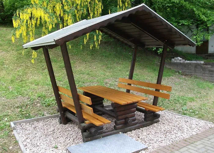 Hotel Am Wald -garni- 3*